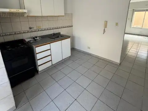 Depto Tipo Casa en Alquiler de 2 dormitorios