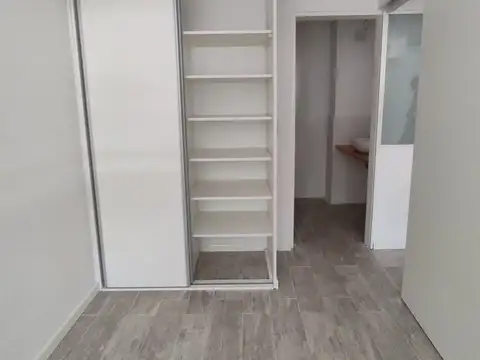 Departamento en Venta en República De La Sexta, USD 40.000