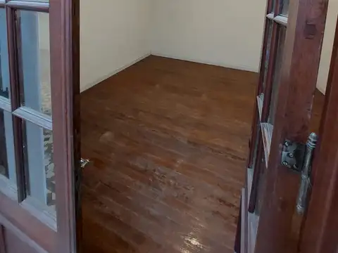 Departamento 3 ambientes tipo casa Sin expensas – Ideal Vivienda, Oficina o Consultorio