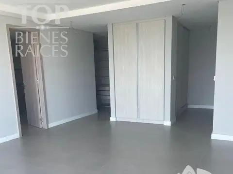 Departamento en Venta con 2 cocheras