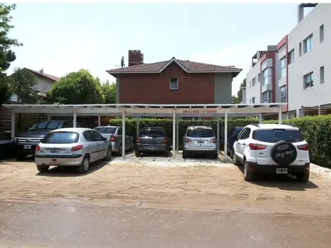 Departamento Duplex 3 Dormitorios en Venta en Pinamar Zona Duplex
