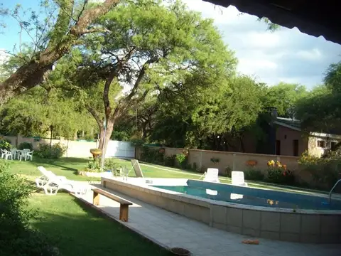 CASA A LA VENTA EN VILLA DE LAS ROSAS 