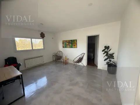 Casa 6 ambientes con 3 baños