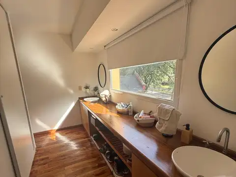 Casa en Alquiler al Este