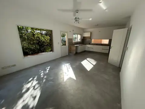Casa 6 ambientes con 3 baños