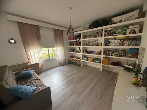Casa en Alquiler de 3 dormitorios