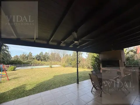 Casa en Alquiler al Este