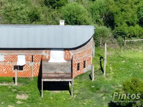 Casa 5 ambientes con 1 baño
