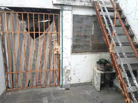Depto Tipo Casa en Venta de 2 ambientes