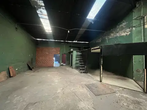Galpon en Alquiler en Gregorio de Laferrere, $ 2.000.000