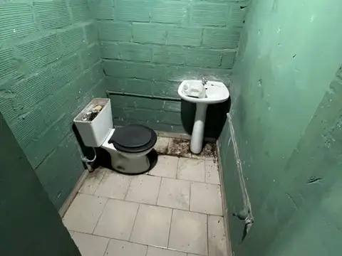 Galpon en Alquiler en Gregorio De Laferrere, $ 1.900.000