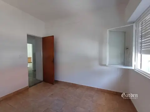 Depto Tipo Casa 3 ambientes con 1 baño