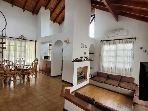 Casa en Alquiler de 2 dormitorios
