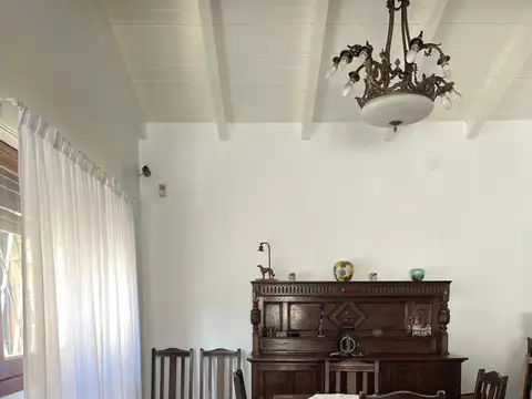 Casa en Venta en Castelar, USD 220.000