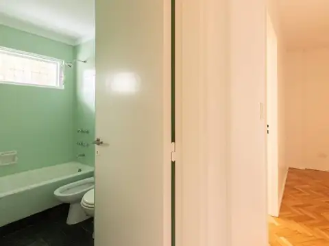 Virrey Loreto 2500, Piso 1