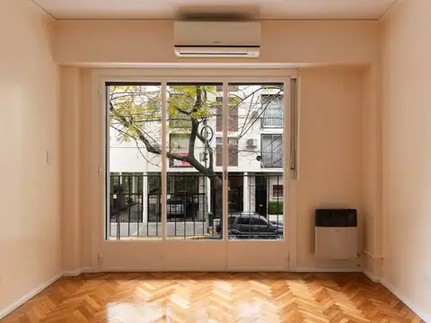 Virrey Loreto 2500, Piso 1