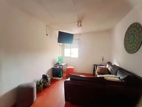 25 De Mayo (entre Bolivia y Contarelli, B1925 Ensenada, Provincia de Buenos Aires 100