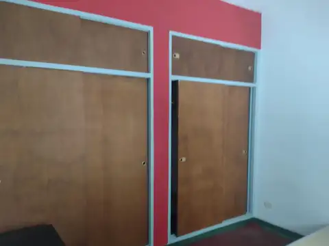 3 ambientes lateral muy luminoso - 2do piso x esc