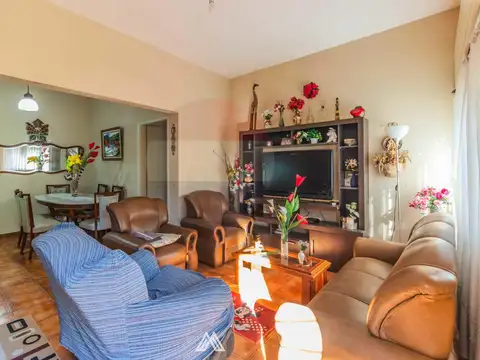 Casa en Venta en Malvin, USD 280.000