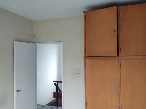 Depto Tipo Casa en Venta con 3 cocheras