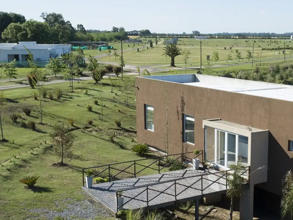 Áreas comunes piscina en Los Juncos