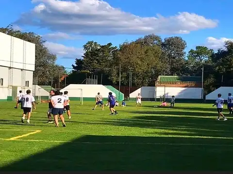 Vendo Lote 300 m2 en las Brisas Country Club- Pilar del Este