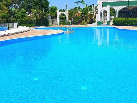 Las Brisas Country Club