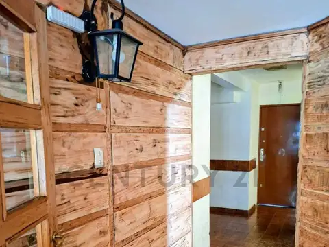 Salta 587 100, Piso 0