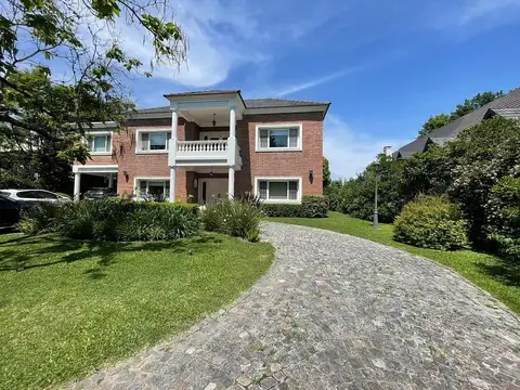 Casa en Venta en Pilar, USD 845.000