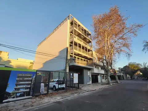 Edificio Comercial en venta en Pichincha Rosario FINANCIACION