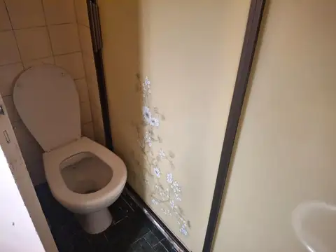 Depto Tipo Casa en Venta en Villa del Parque, USD 99.000
