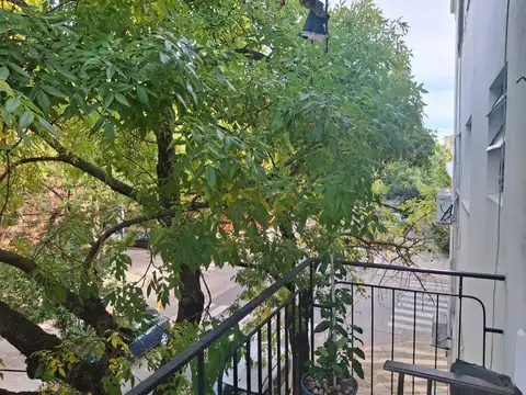Depto Tipo Casa en Venta 50 años