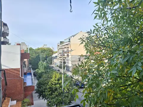 Depto Tipo Casa en Venta de 2 ambientes