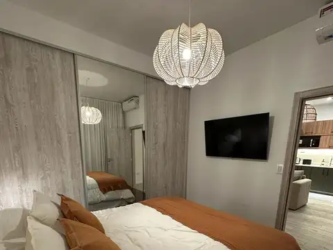 Depto Tipo Casa en Alquiler Temporal en Coghlan, USD 1.500