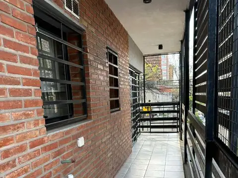 QUIRNO COSTA 1400 , Piso 1º