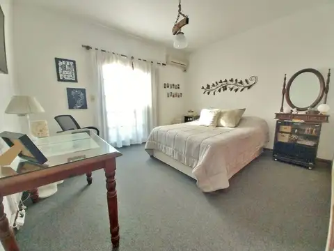 Depto Tipo Casa en Venta en Olivos, USD 335.000