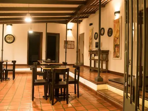 Hotel en Venta en Pueblo Liebig S, USD 300.000