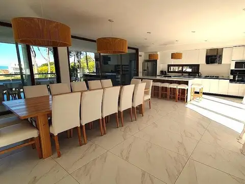 Casa en Venta 1 año