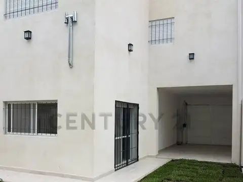 Oficina en Venta con 3 cocheras