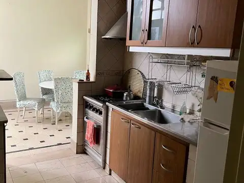 Depto Tipo Casa en Venta de 7 ambientes