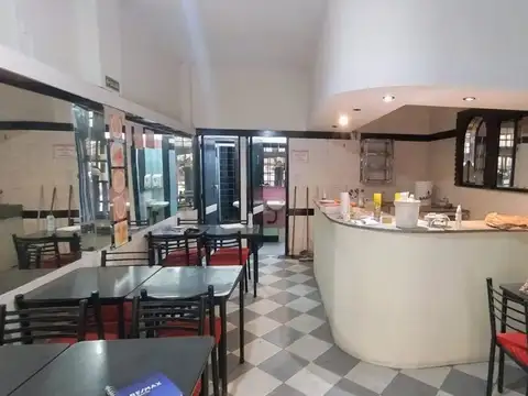 VENTA LOCAL MONSERRAT IDEAL GASTRONOMÍA