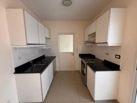 Departamento en Alquiler en Villa del Parque, $ 1.400.000
