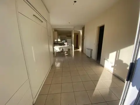 Venta Departamento Mono, Pilar Centro. RETASADO