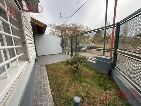 Casa 7 ambientes con 3 baños