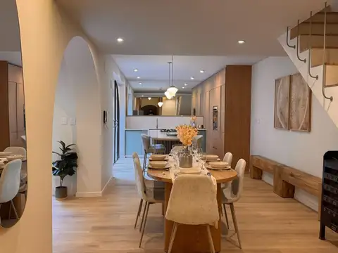 CASA 3 DORMITORIOS CON PILETA