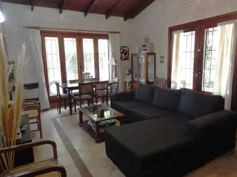 Casa en Venta en La Plata, USD 240.000
