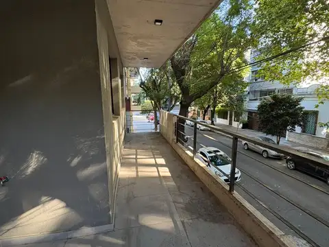 SEMIPISO apto credito - 3 ambientes con dormitorio en suite