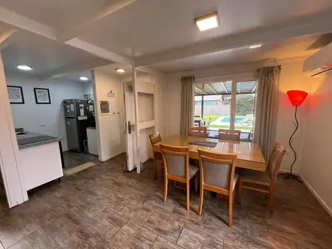 Casa 3 ambientes con 2 baños