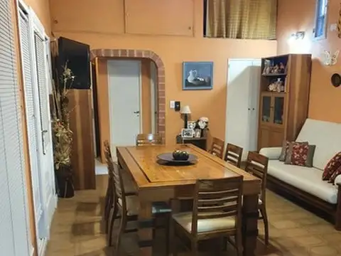 SEBASTIAN EL CANO 2392 ENTRE MANSILLA Y QUIROZ 2300