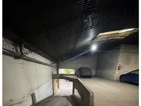 Cochera en ALQUILER - Caseros Centro